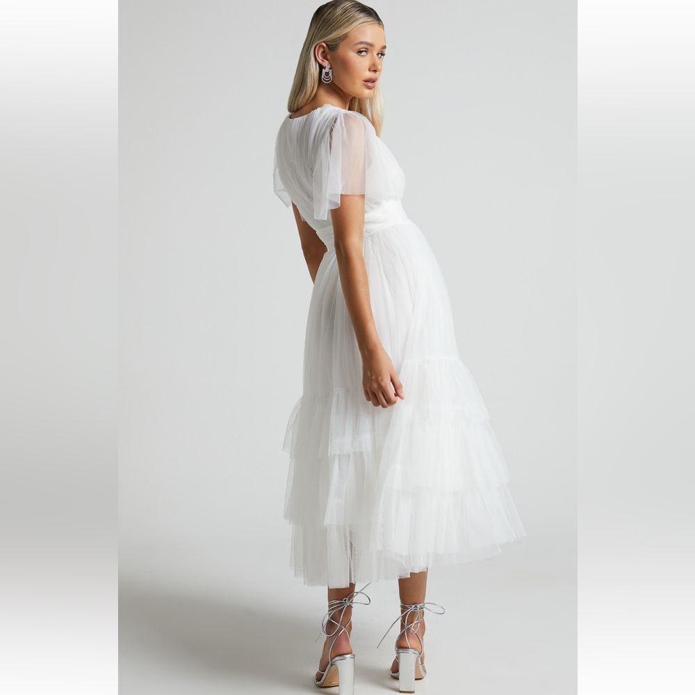 Showpo. Jiraye Midi Dress - flutter sleeve tulle plunge dress in white - Picture 2 of 9